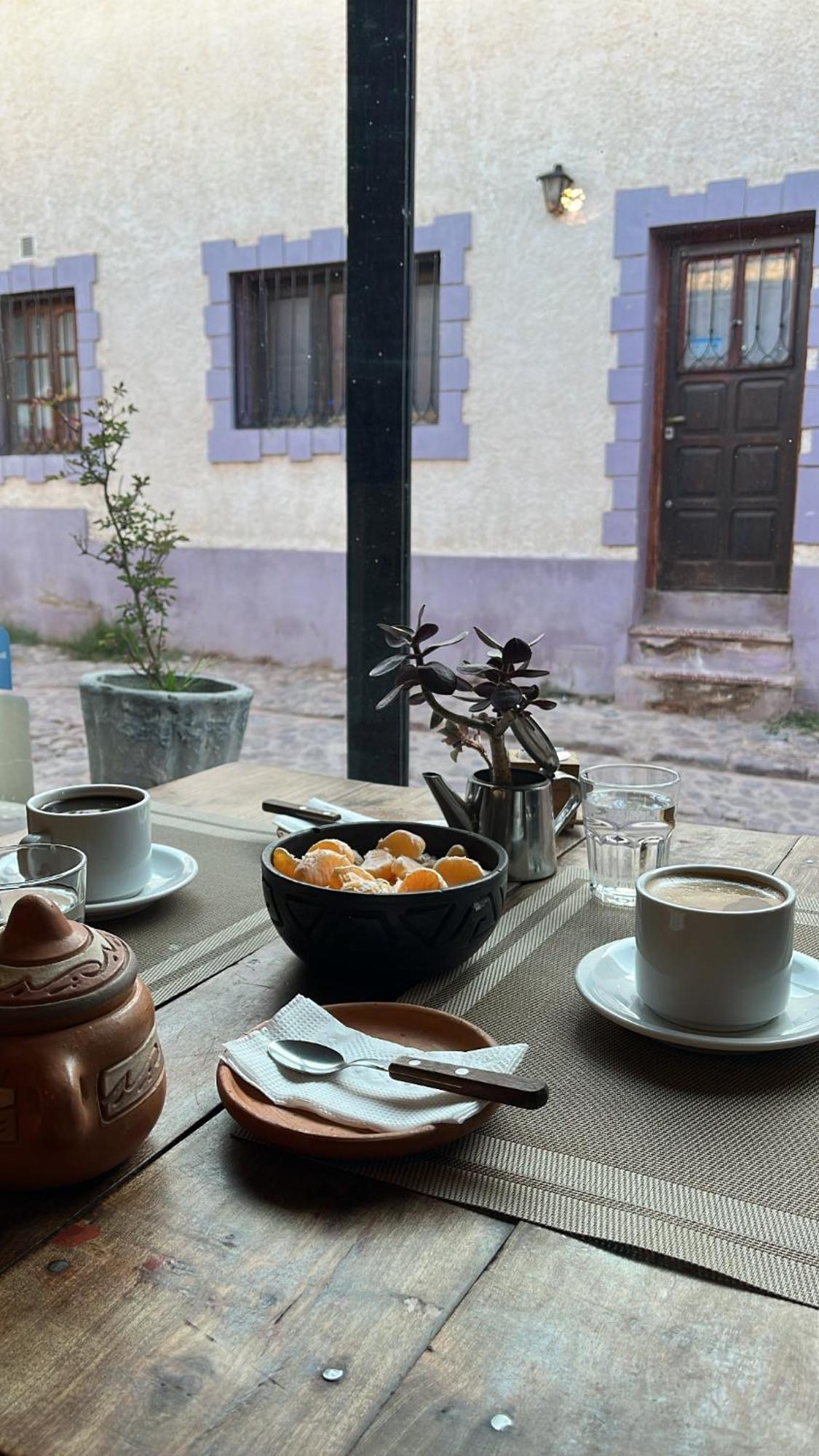 Casa Puna Hostal & Cafe Умауака Екстериор снимка