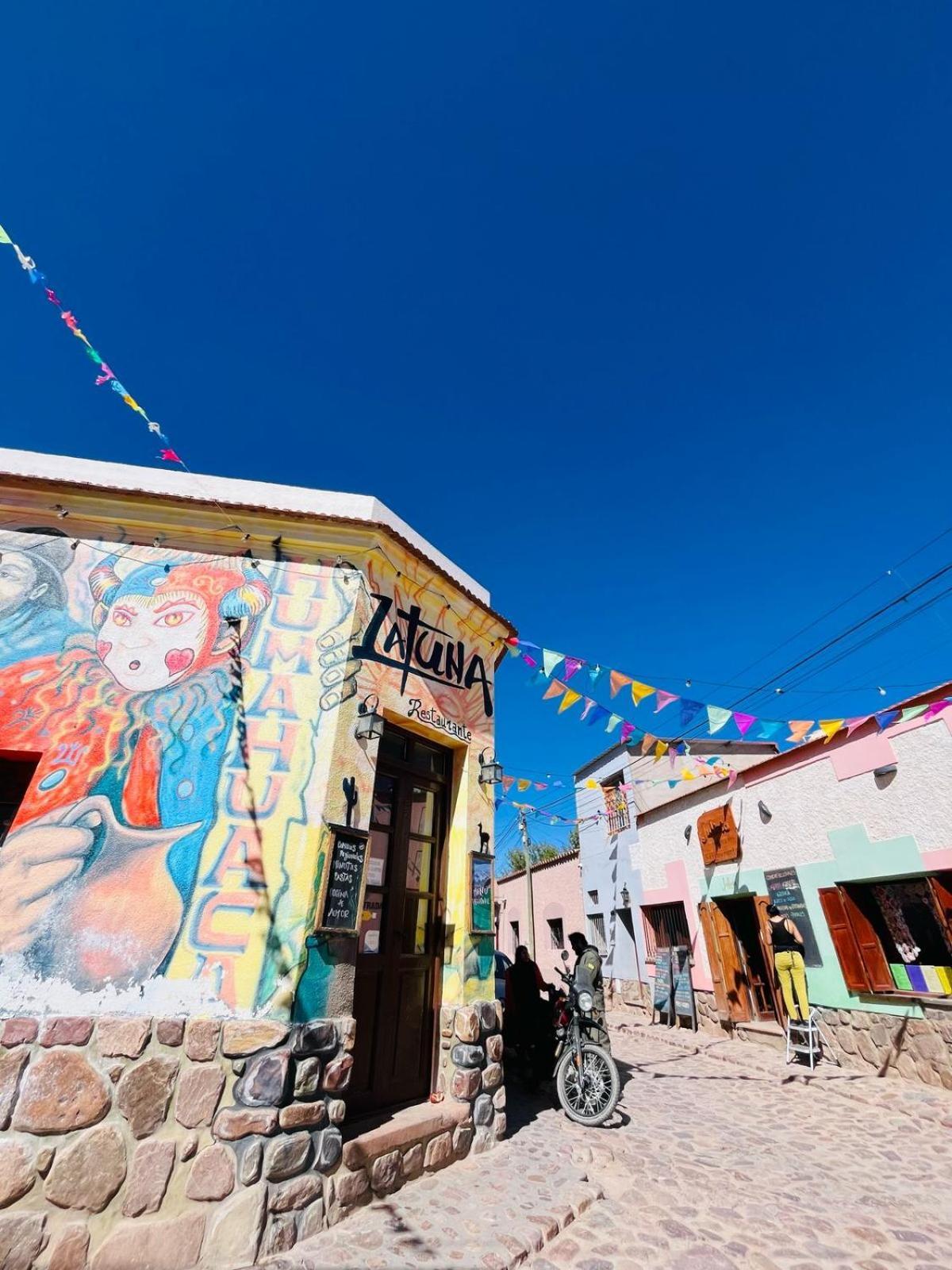 Casa Puna Hostal & Cafe Умауака Екстериор снимка